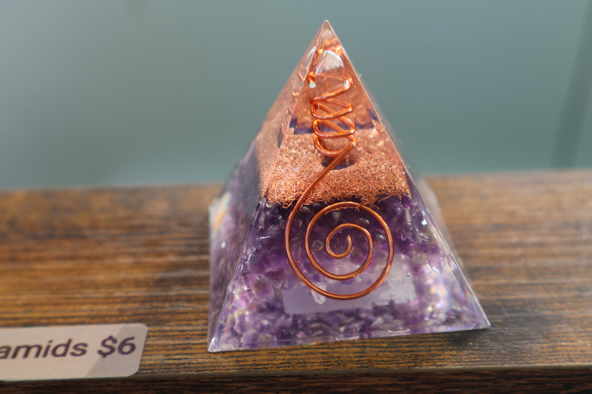 Resin crystal pyramid
